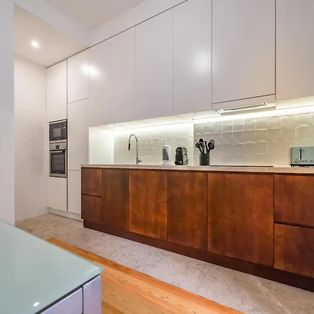 Akicity Marques Crimson