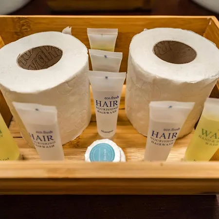 Akicity Marques Crimson Lisboa