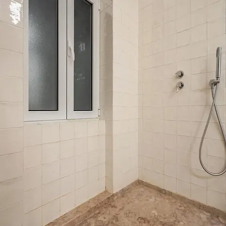 Appartement Akicity Marques Crimson