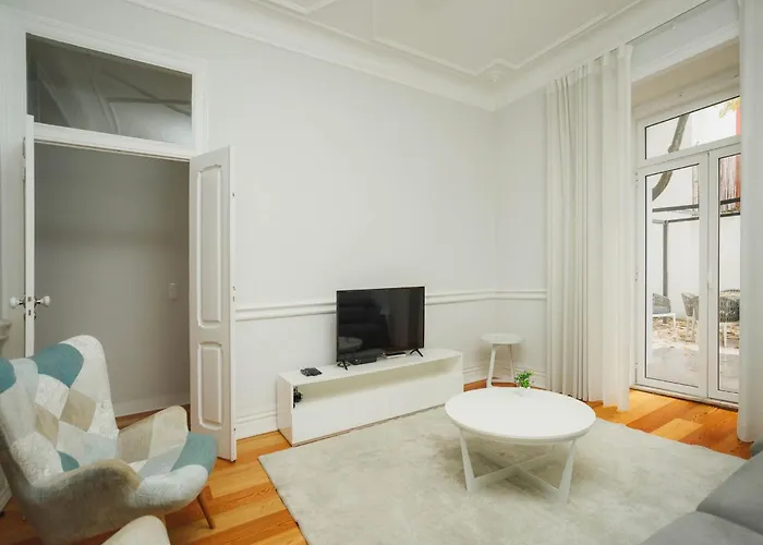 Akicity Marques Crimson Apartment Lisbon