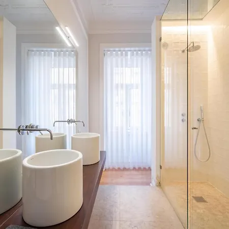 Akicity Marques Crimson