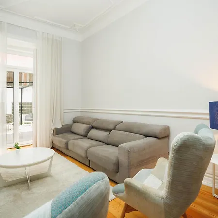 Akicity Marques Crimson * Lizbona