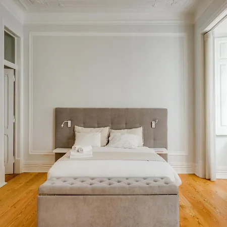 Akicity Marques Crimson