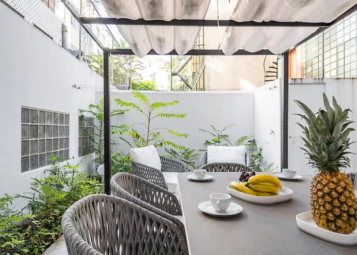 Akicity Marques Crimson Lizbona