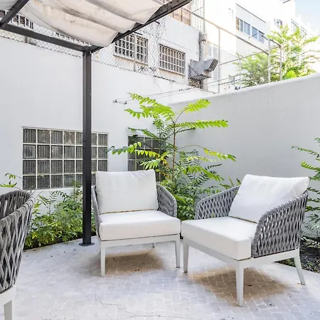 Akicity Marques Crimson Lizbona